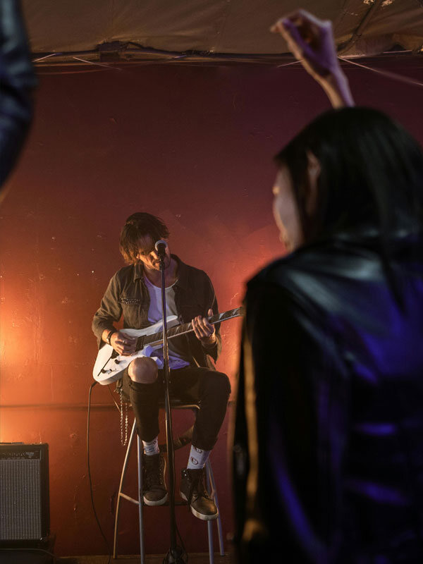 Artiste guitariste pour le parcours ProFeat