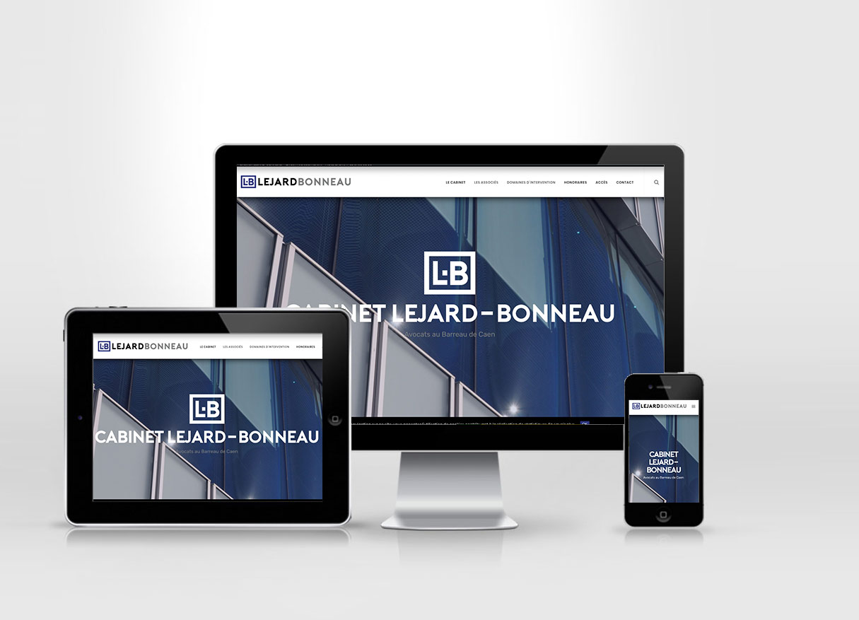 Présentation du site du cabinet Lejard-Bonneau sur plusieurs écrans